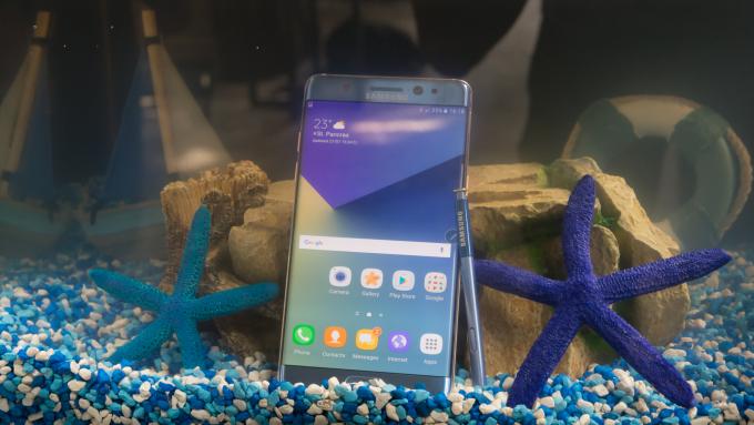 samsung galaxy note 7 underwater